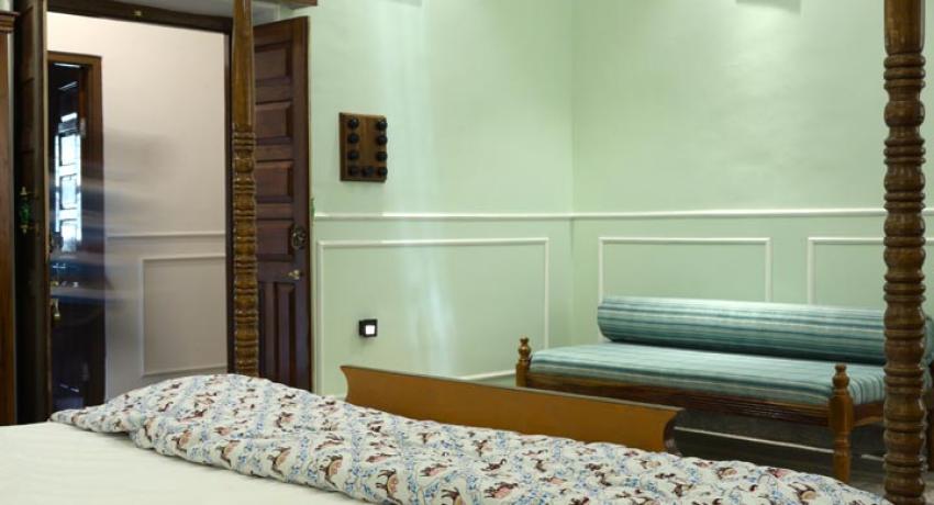 Suraj Mahal Suite